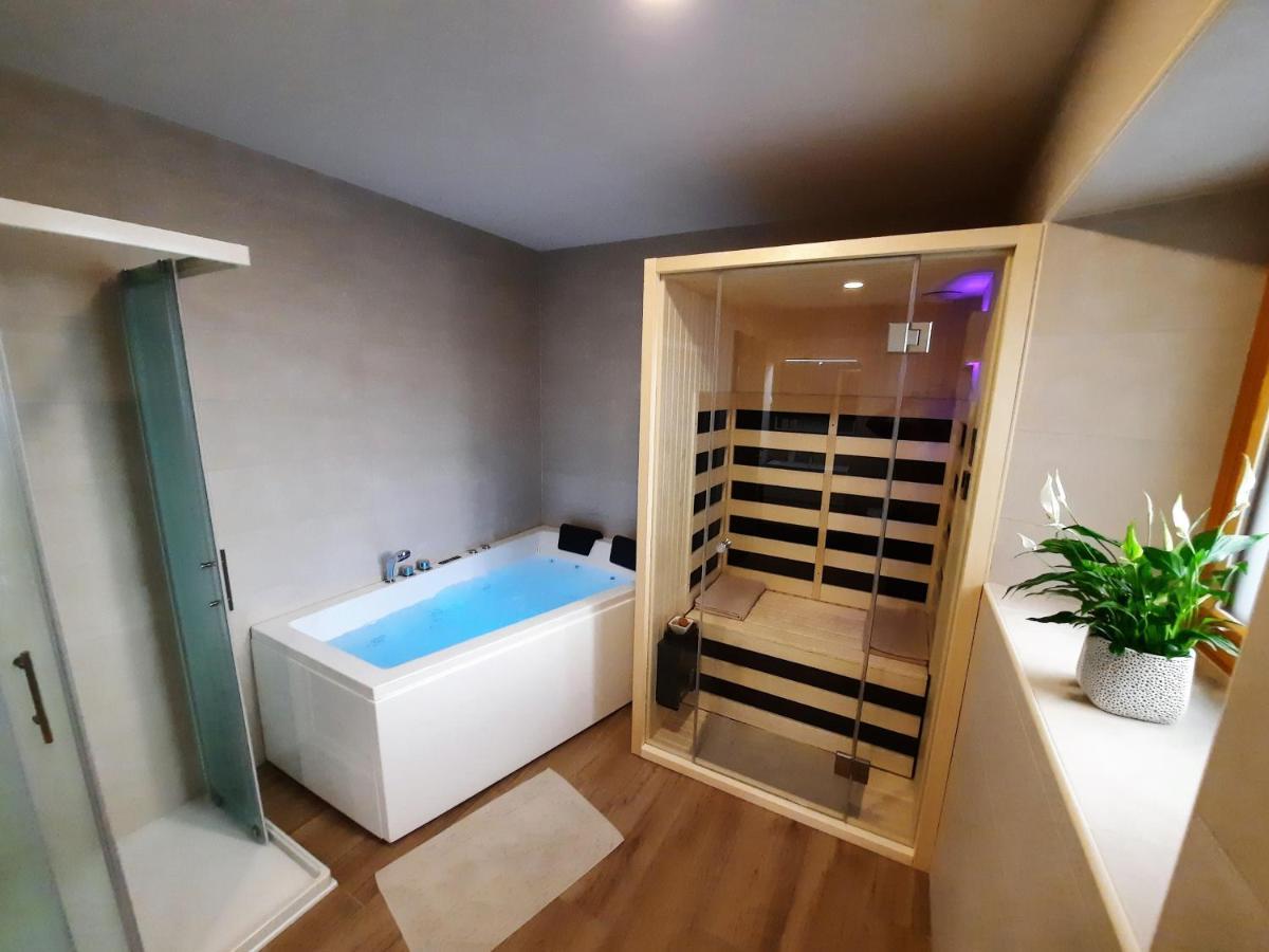 Apartments Hlapi With Spa Кобарид Экстерьер фото