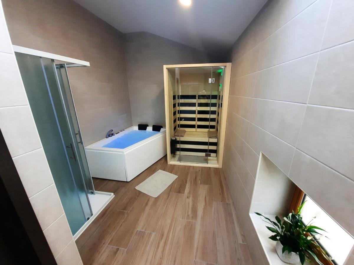Apartments Hlapi With Spa Кобарид Экстерьер фото