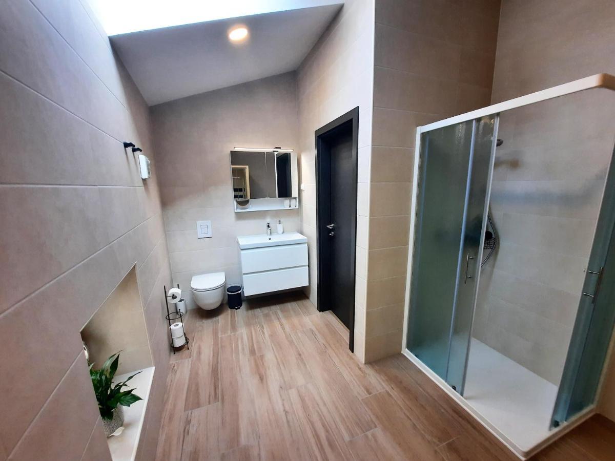 Apartments Hlapi With Spa Кобарид Экстерьер фото